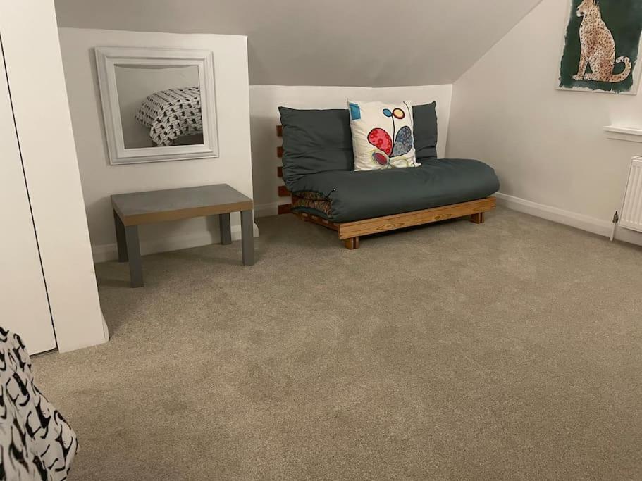 Stylish & Spacious 2 Storey, 3 Bed Apartment Gravesend Extérieur photo