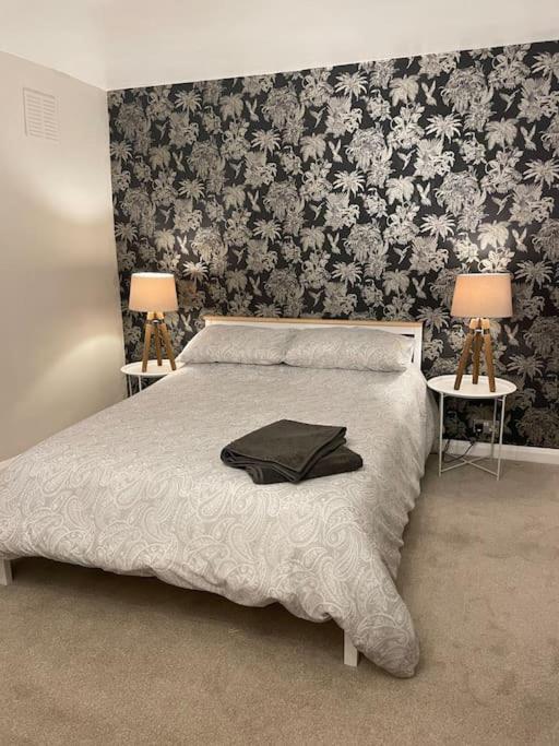 Stylish & Spacious 2 Storey, 3 Bed Apartment Gravesend Extérieur photo